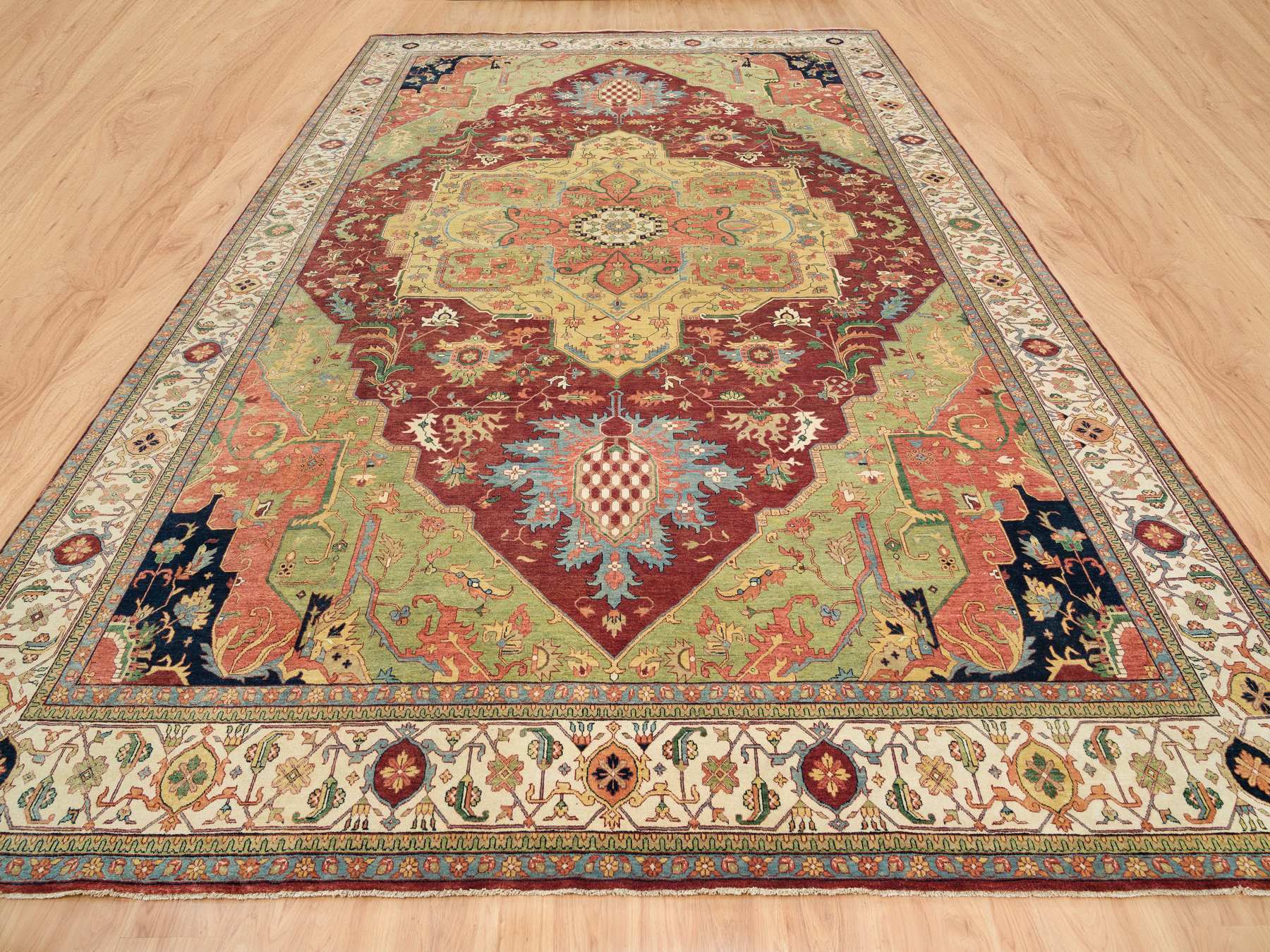 Heriz Heriz hand-knotted wool rug in Red & Ivory, 12' x 18'2" — SKU O065502 (view 2)