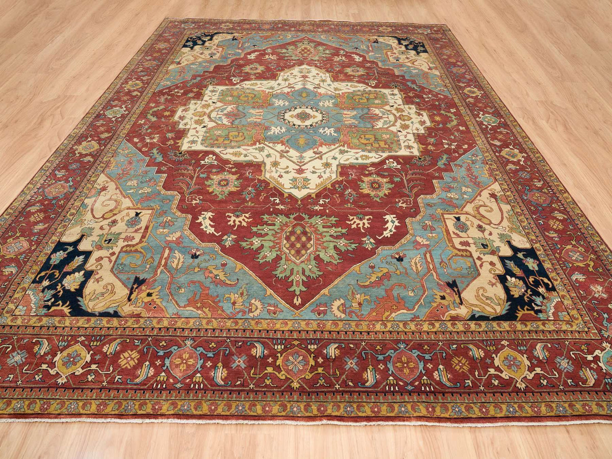 Heriz Heriz hand-knotted wool rug in Red, 12' x 15'2" — SKU O065509 (view 2)