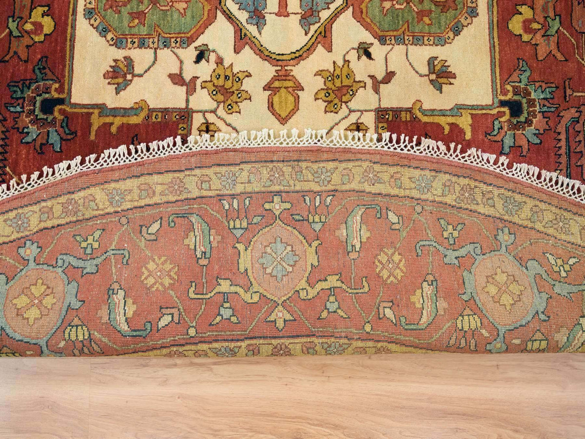 Heriz Heriz hand-knotted wool rug in Red, 10' x 10' — SKU O065513 (view 4)