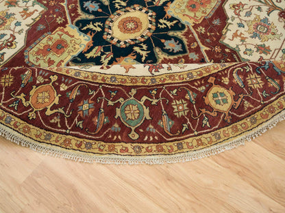 Heriz Heriz hand-knotted wool rug in Ivory & Red, 10' x 10' — SKU O065517 (view 6)