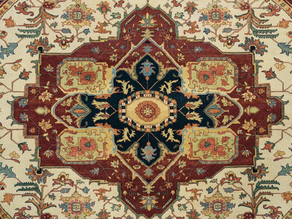 Ivory 10'0" x 10'0" Heriz Hand knotted Wool Rug - Sku: O065517