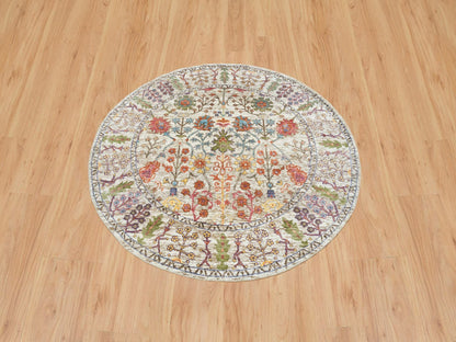 Beige 5'4" x 5'4" Transitional Hand knotted Wool/Silk Rug - Sku: O065548
