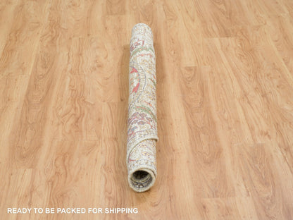 Beige 5'4" x 5'4" Transitional Hand knotted Wool/Silk Rug - Sku: O065548