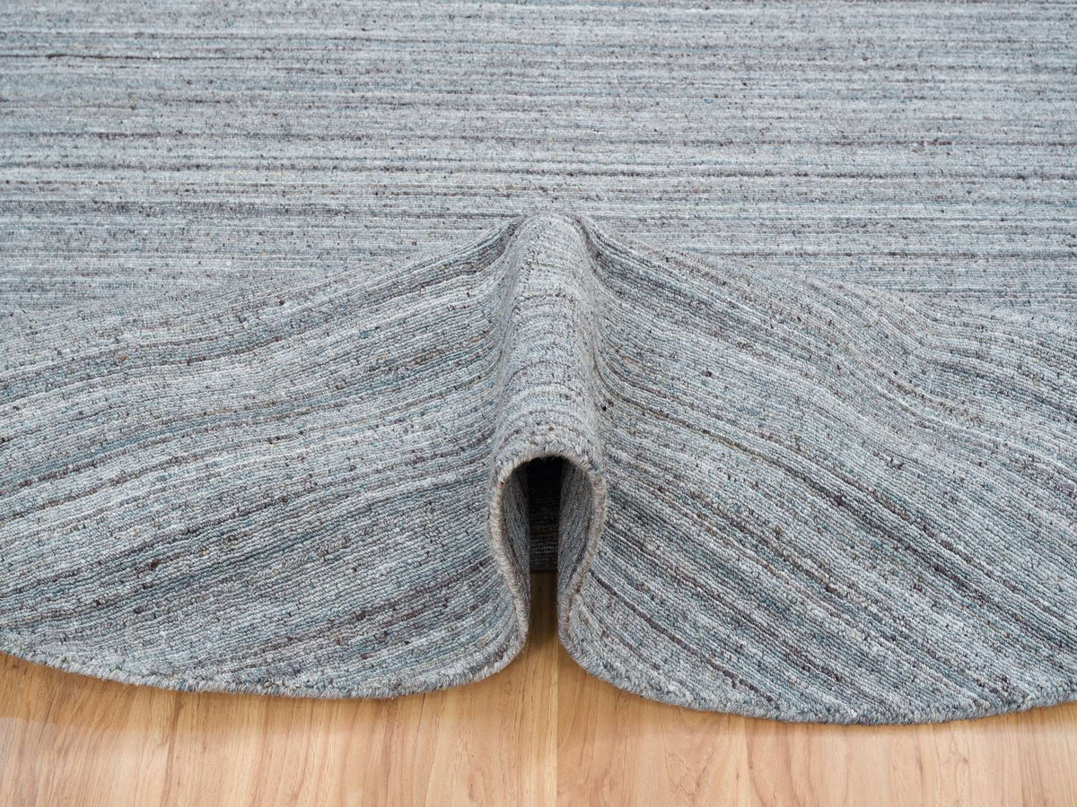 Modern / Contemporary hand-knotted wool rug in Gray, 8' x 8' — SKU O065552 (view 5)