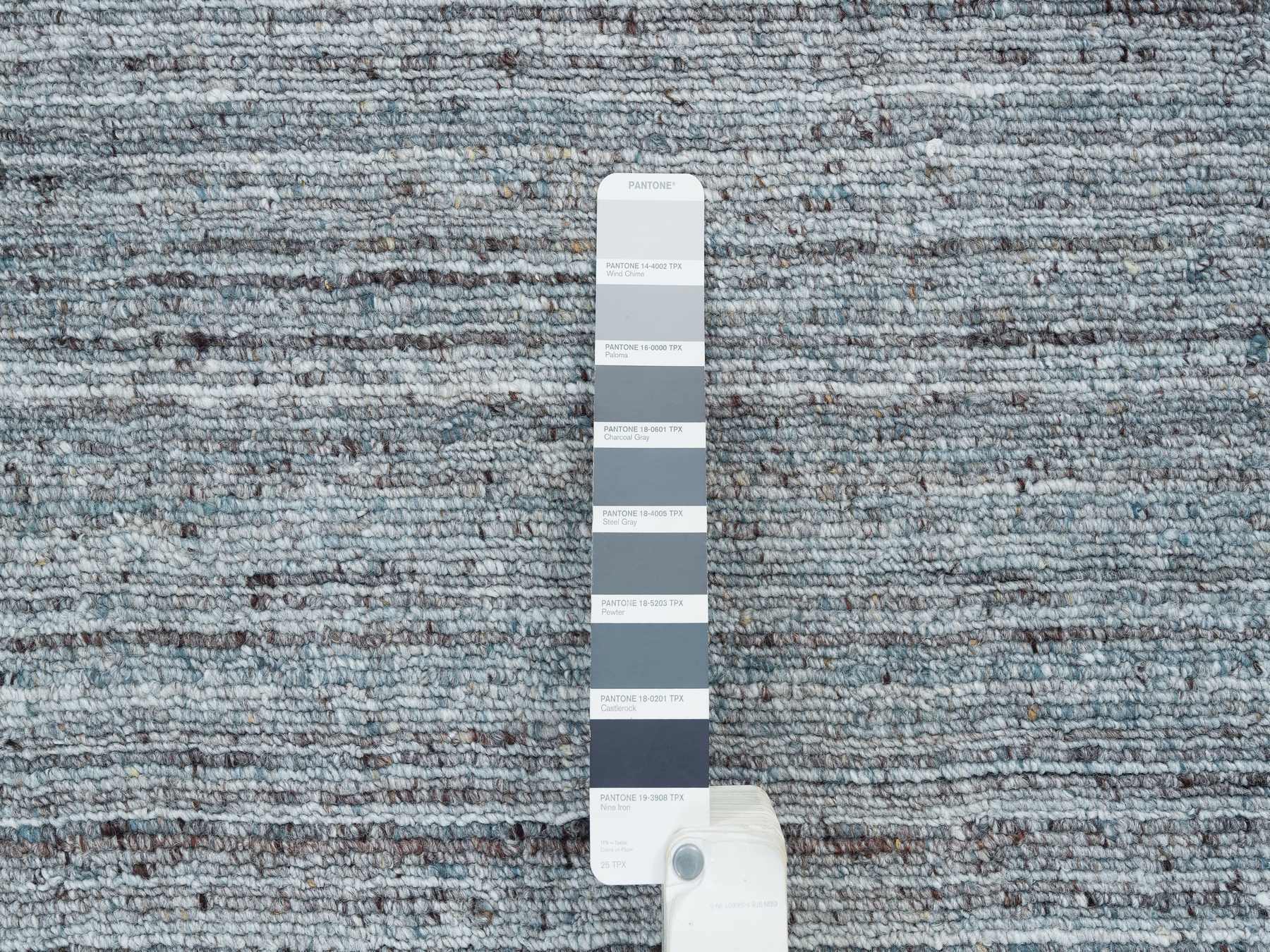 Modern / Contemporary hand-knotted wool runner in Gray, 2'7" x 14' — SKU O065557 (view 4)