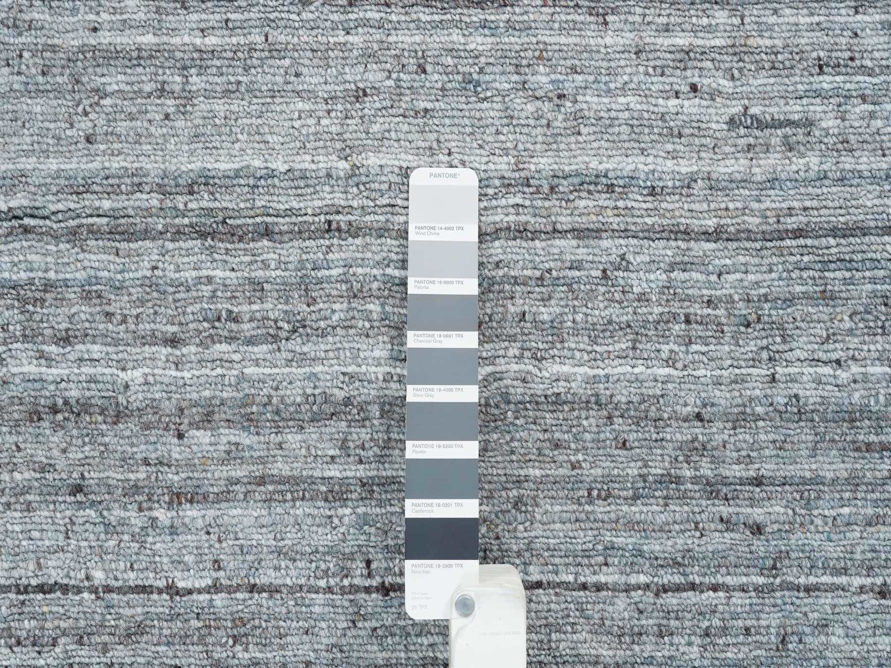 Modern / Contemporary hand-knotted wool rug in Gray, 11'10" x 11'10" — SKU O065559 (view 7)