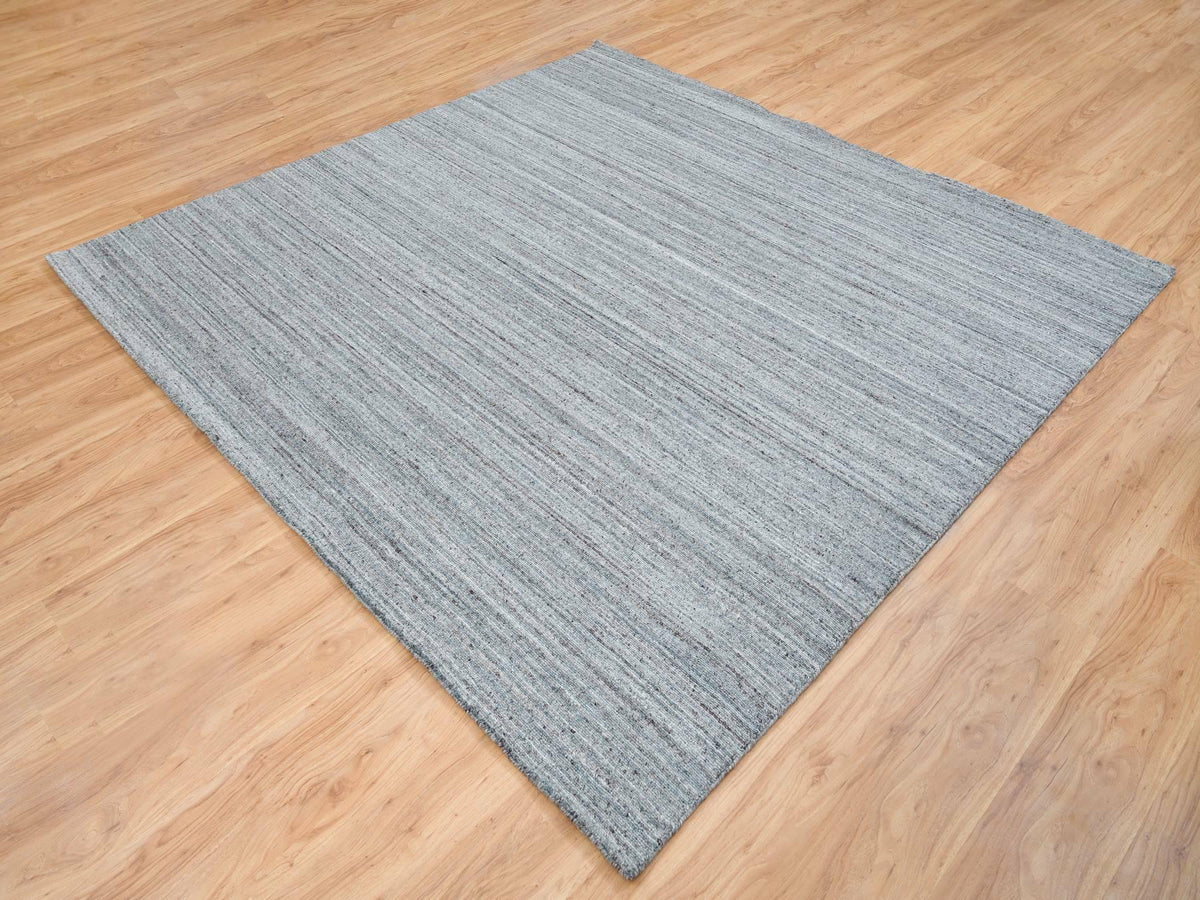 Modern / Contemporary hand-knotted wool rug in Gray, 8'1" x 8'1" — SKU O065561 (view 3)