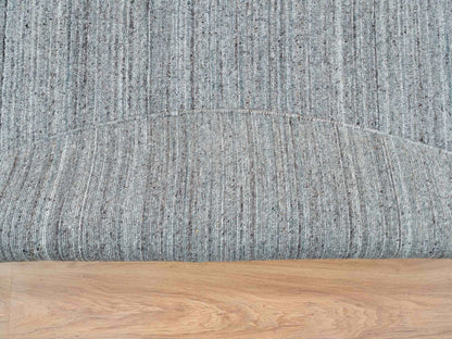 Modern / Contemporary hand-knotted wool rug in Gray, 10'1" x 10'1" — SKU O065563 (view 4)