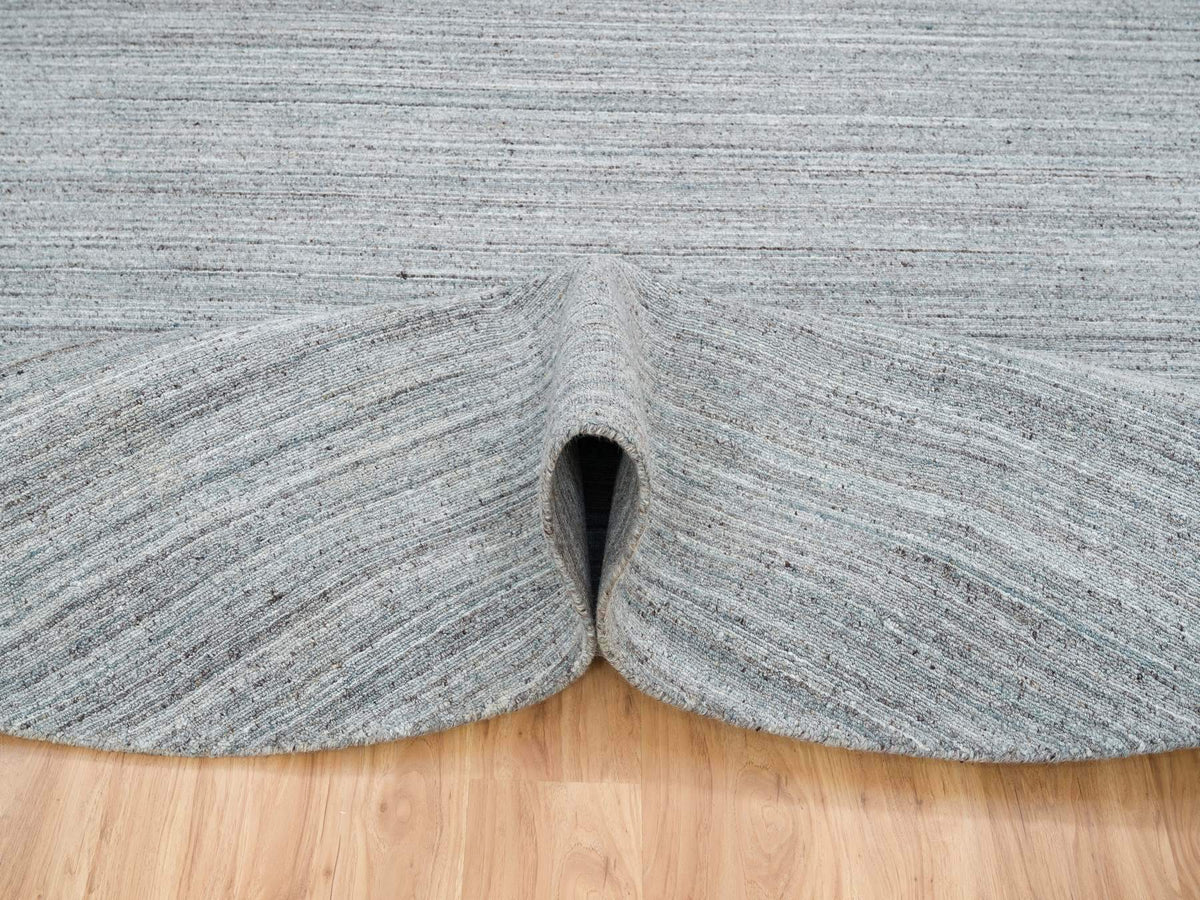 Modern / Contemporary hand-knotted wool rug in Gray, 10'1" x 10'1" — SKU O065563 (view 5)