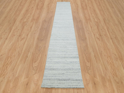 Modern / Contemporary hand-knotted wool runner in Ivory, 2'5" x 15'9" — SKU O065571 (view 2)