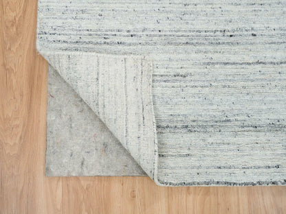 Modern / Contemporary hand-knotted wool runner in Ivory, 2'5" x 15'9" — SKU O065571 (view 3)