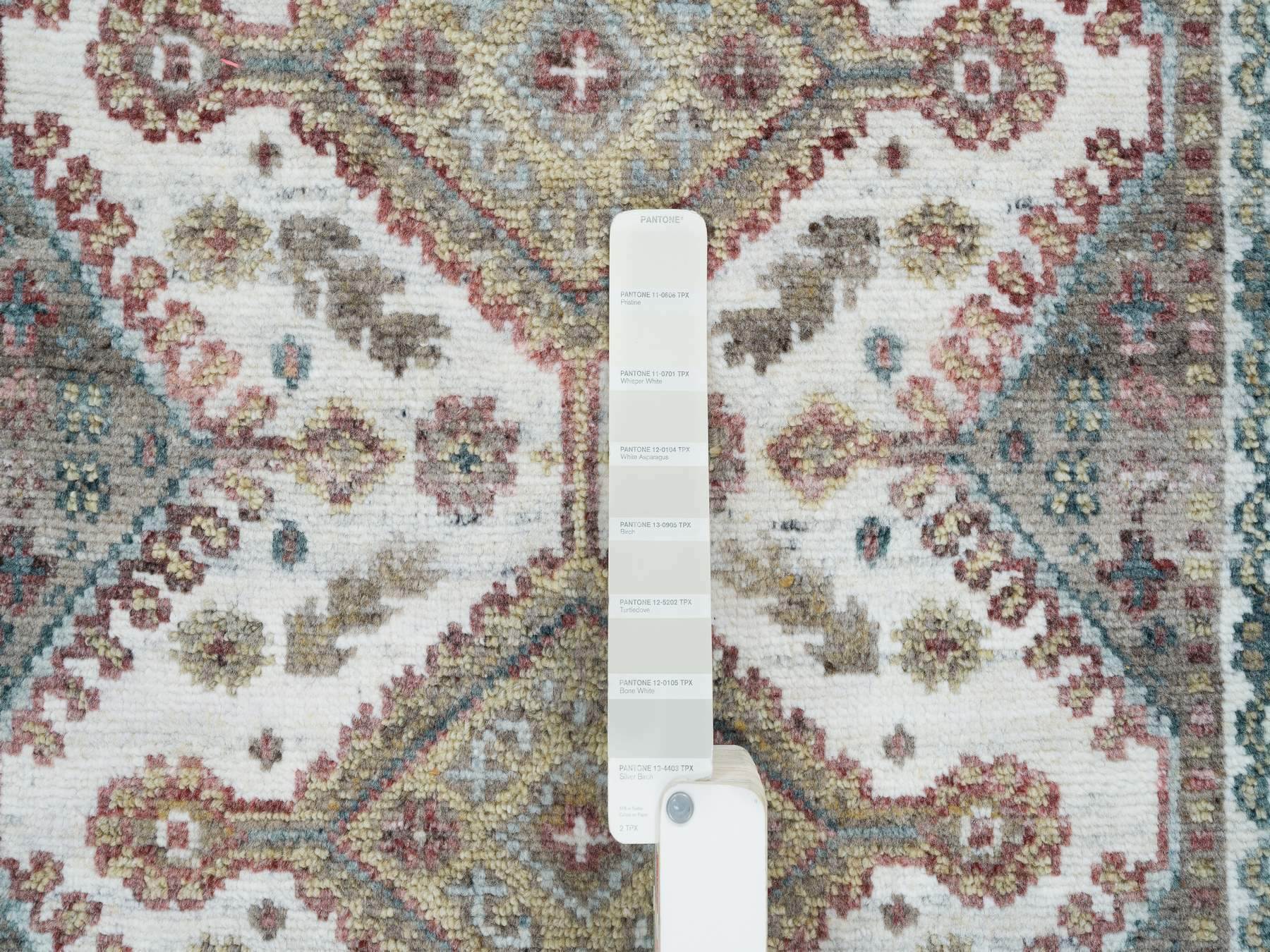 Shiraz Tribal & Geometric hand-knotted wool runner in Ivory, 2'7" x 9'9" — SKU O065574 (view 4)