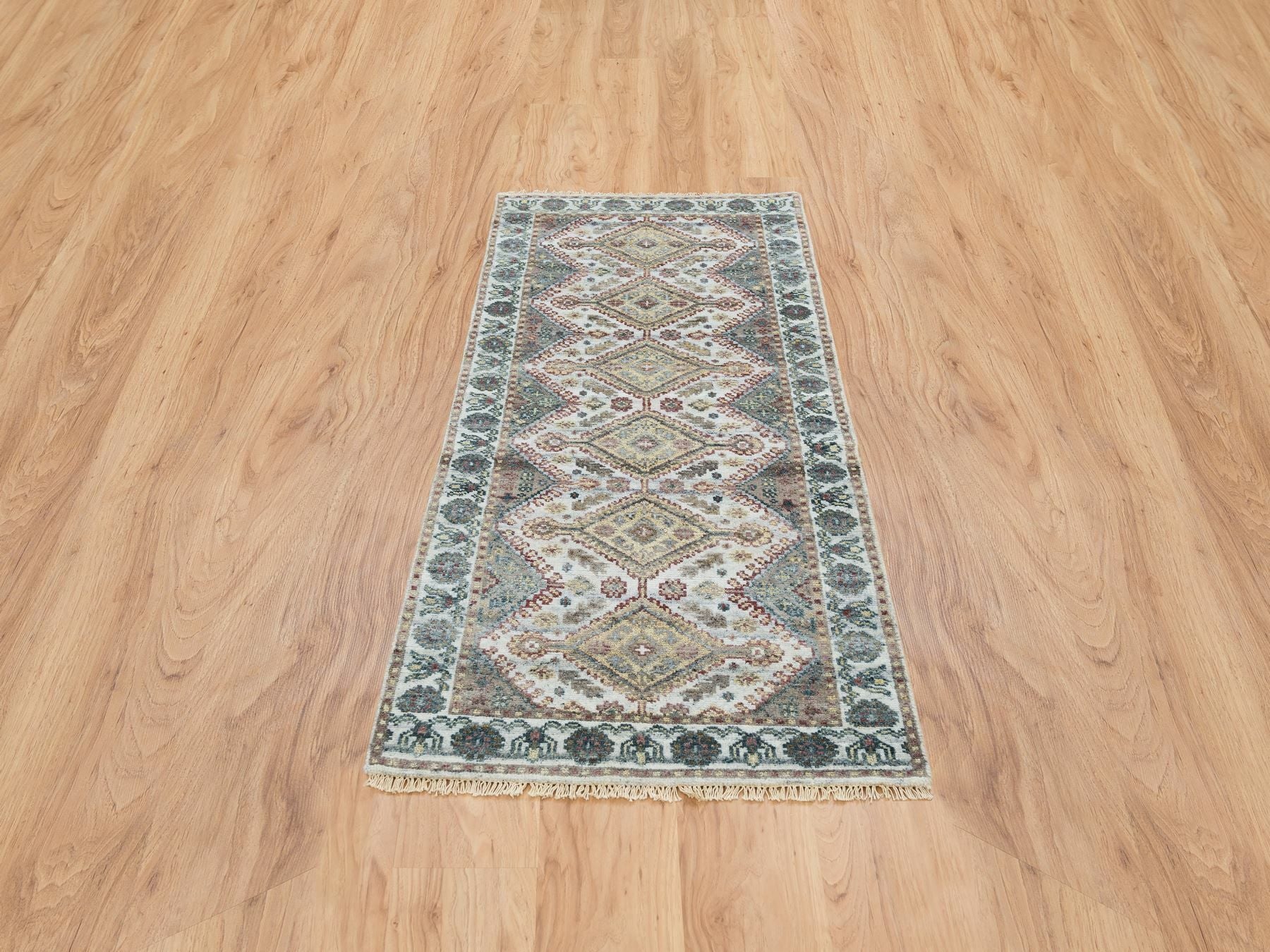 Ivory 2'8" x 6'0" Tribal Hand knotted Wool Rug - Sku: O065601