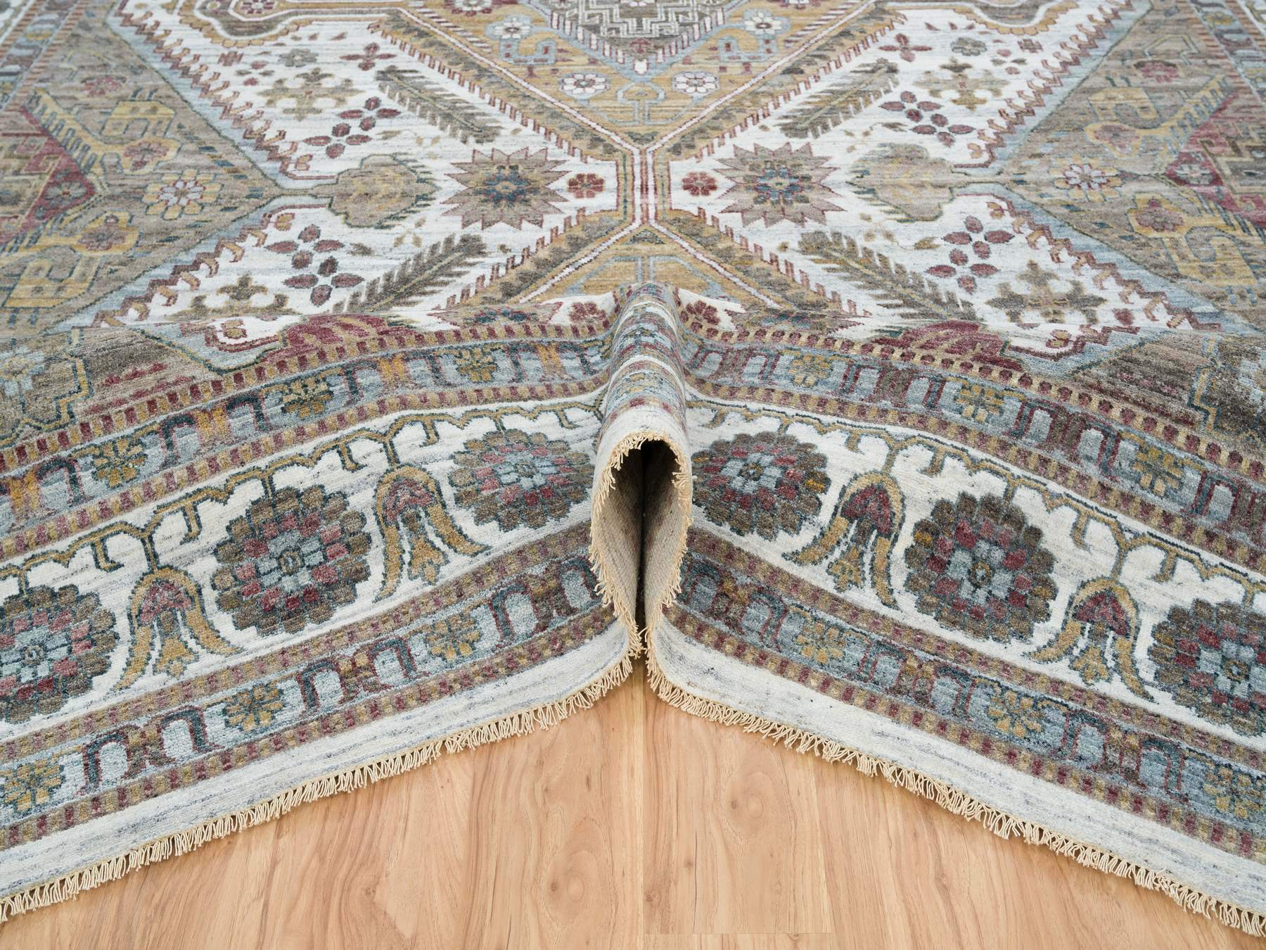 Shiraz Tribal & Geometric hand-knotted wool rug in Ivory, 12' x 17'10" — SKU O065621 (view 5)