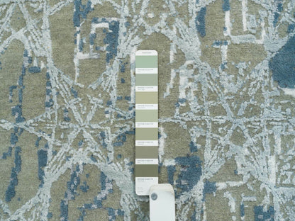 Blue 8'0" x 9'10" Modern and Contemporary Hand knotted Wool/Silk Rug - Sku: O065625