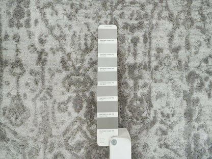 Transitional hand-knotted wool/silk runner in Gray, 2'5" x 22' — SKU O065628 (view 4)