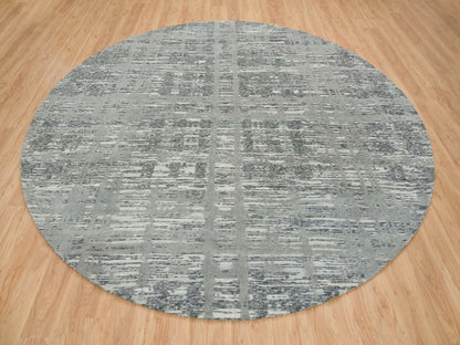 Modern / Contemporary hand-knotted wool rug in Gray, 10'1" x 10'1" — SKU O065640 (view 2)