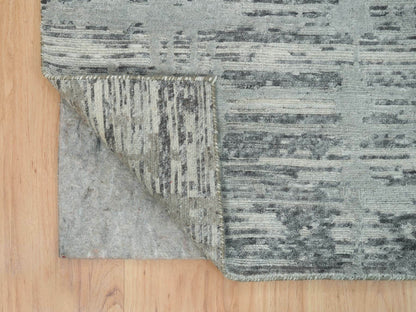 Grey 6'1" x 9'2" Modern / Contemporary Hand knotted Wool Rug - Sku: O065643