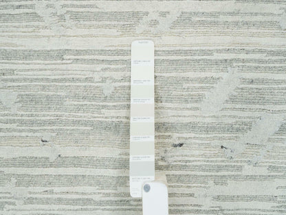 Modern / Contemporary hand-knotted wool runner in Gray, 2'6" x 16' — SKU O065644 (view 4)