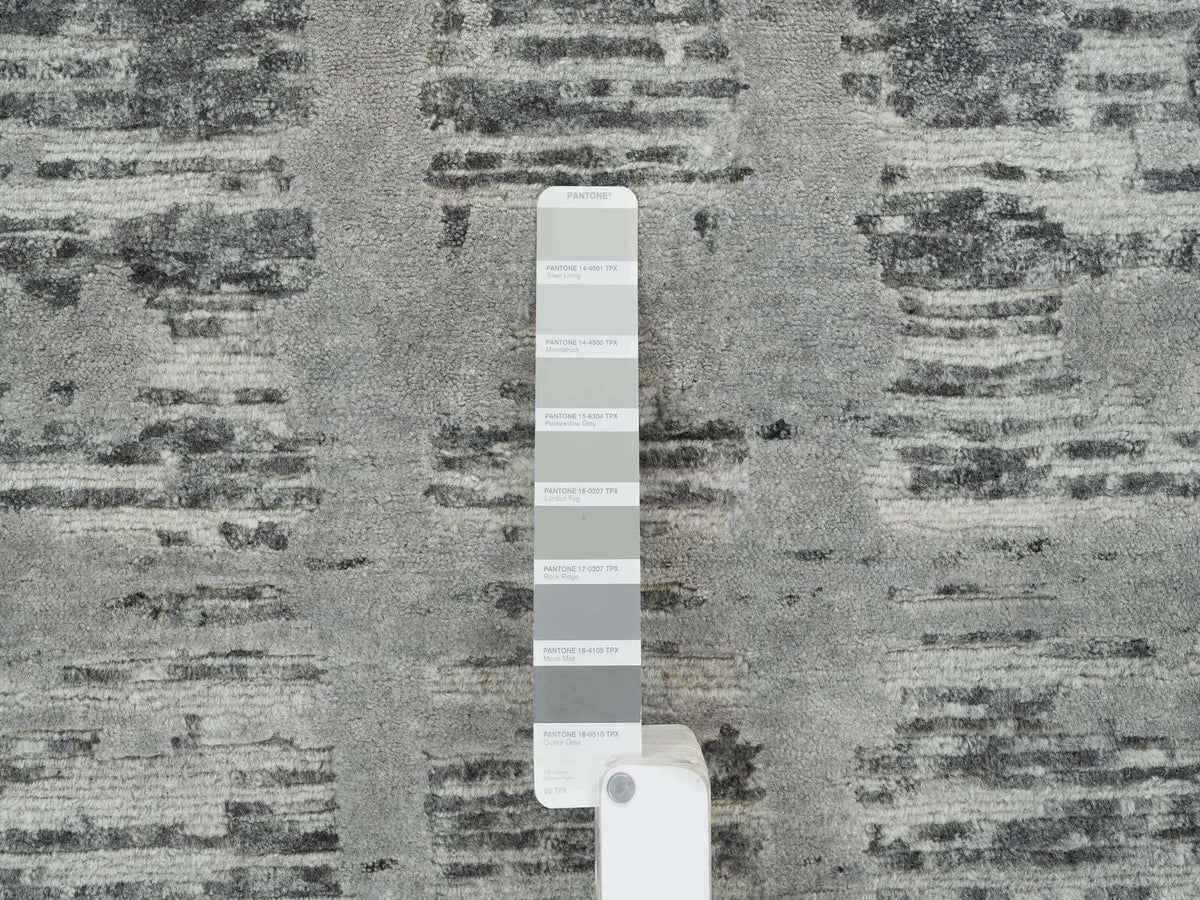 Modern / Contemporary hand-knotted wool runner in Gray, 2'7" x 27'10" — SKU O065648 (view 4)