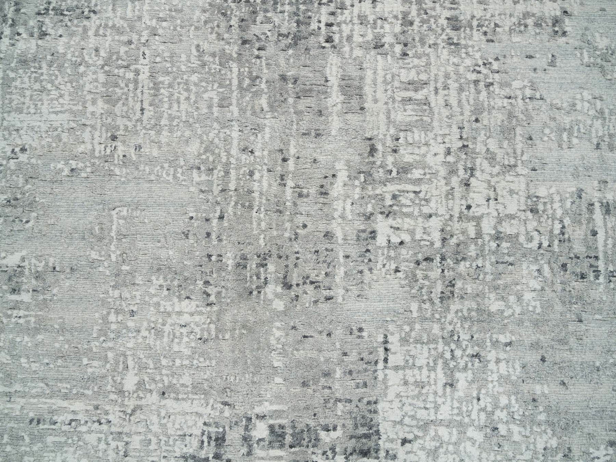 Modern / Contemporary hand-knotted wool rug in Gray, 6'1" x 6'1" — SKU O065653 (view 5)