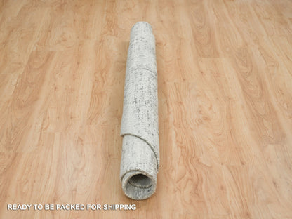 Modern / Contemporary hand-knotted wool rug in Gray, 6'1" x 6'1" — SKU O065653 (view 6)