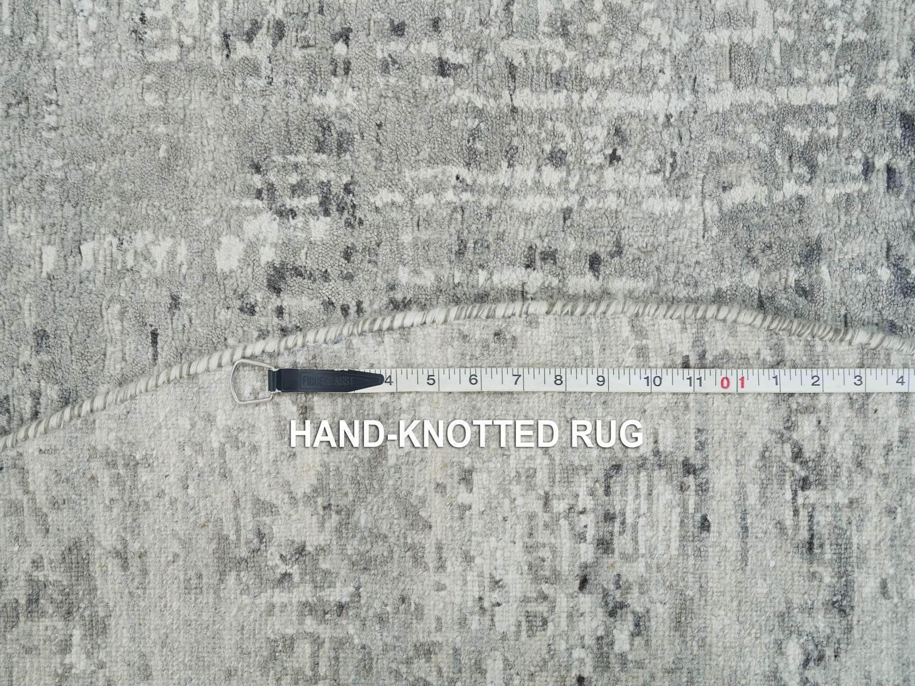 Modern / Contemporary hand-knotted wool rug in Gray, 6'1" x 6'1" — SKU O065653 (view 8)