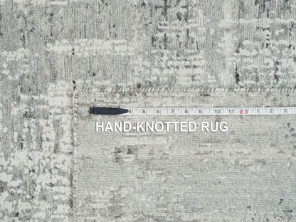 Modern / Contemporary hand-knotted wool rug in Gray, 6'2" x 6'2" — SKU O065657 (view 8)