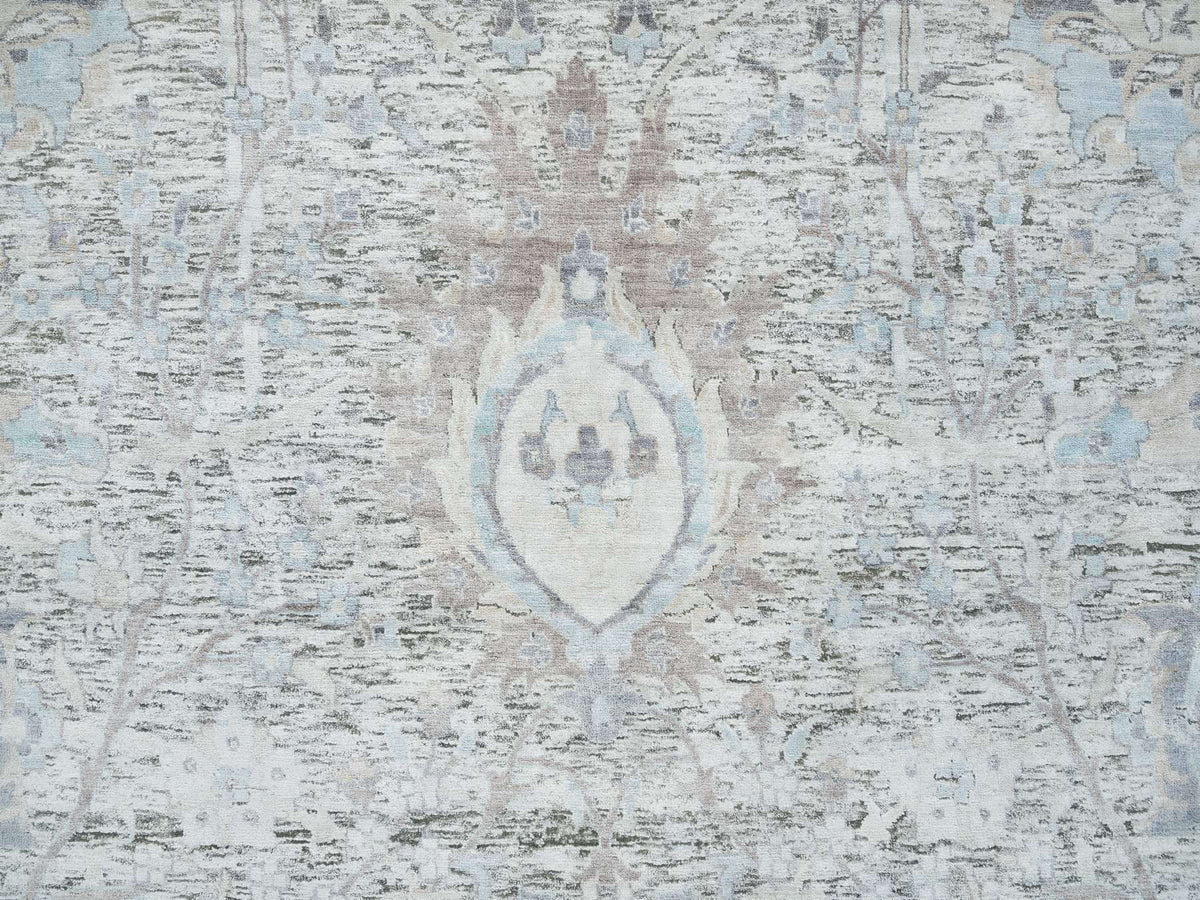 Transitional hand-knotted wool/silk rug in Ivory, 10' x 14'3" — SKU O065672 (view 8)