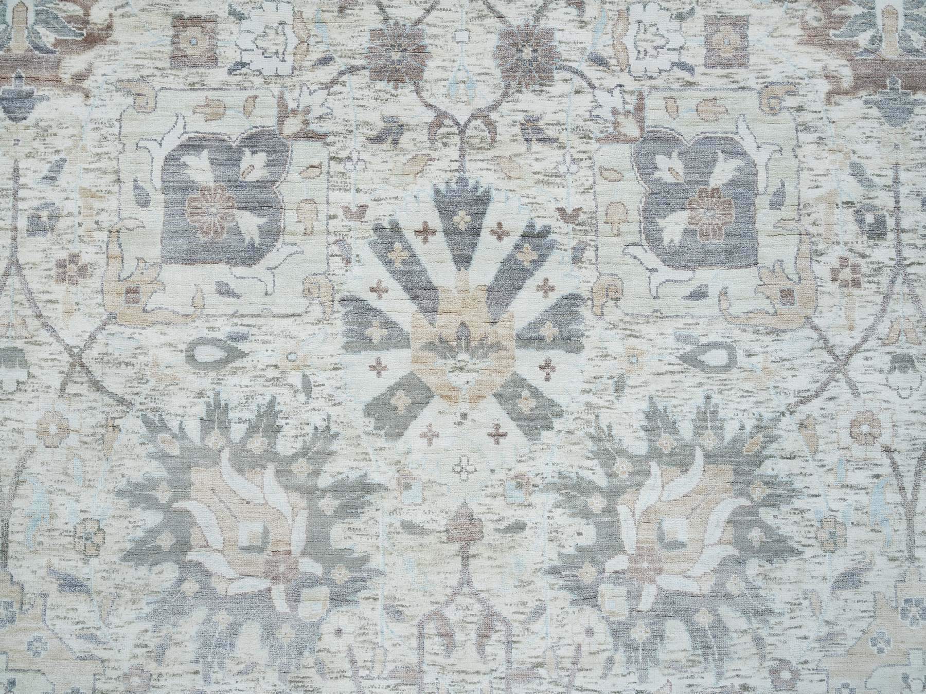 Tabriz Transitional hand-knotted silk rug in Ivory, 12' x 15'5" — SKU O065683 (view 8)