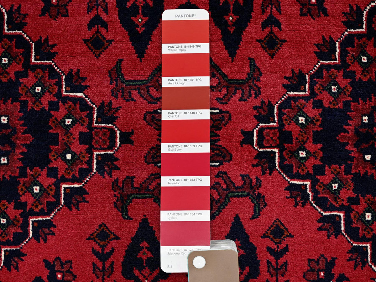 Tribal & Geometric hand-knotted wool rug in Red, 5' x 7' — SKU O0657 (view 4)