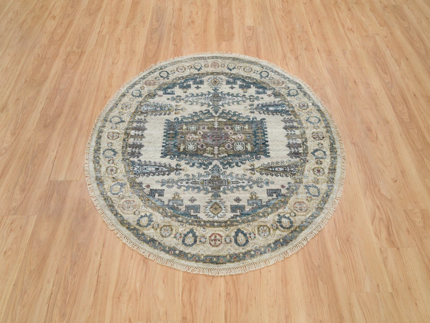 Tribal & Geometric hand-knotted wool rug in Ivory & Old Lace Ivory, 4'11" x 4'11" — SKU O065825 (view 2)