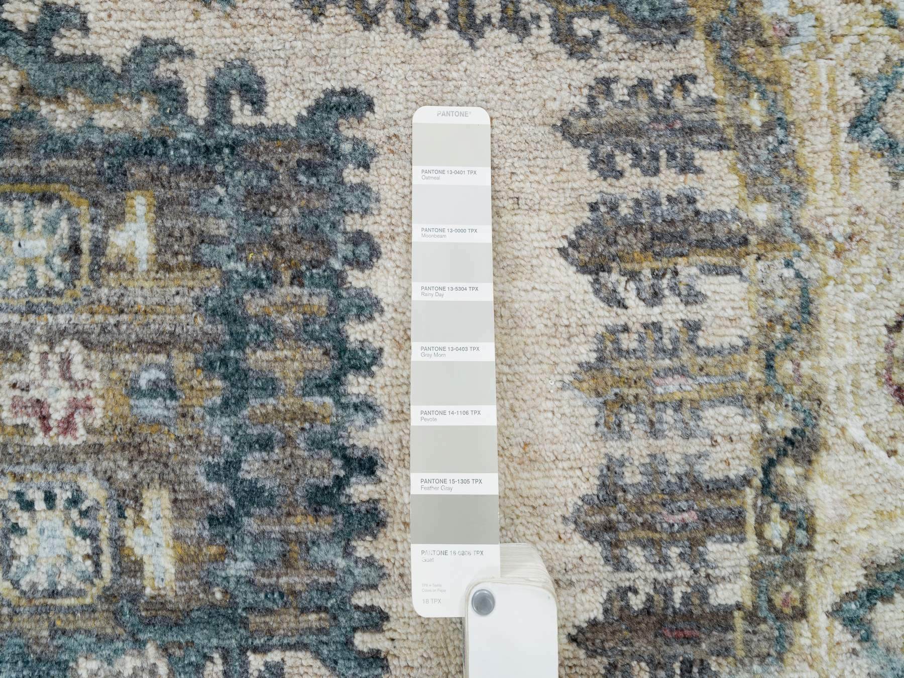 Tribal & Geometric hand-knotted wool rug in Ivory & Old Lace Ivory, 4'11" x 4'11" — SKU O065825 (view 4)