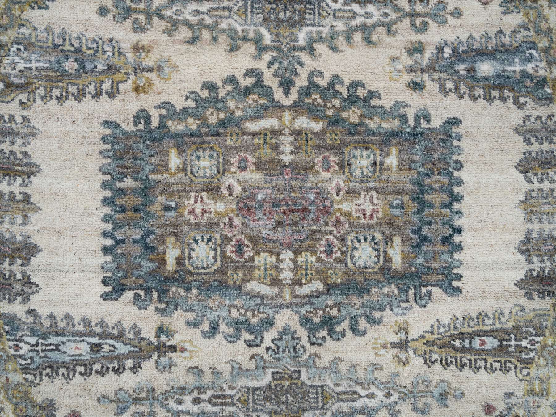 Tribal & Geometric hand-knotted wool rug in Ivory & Old Lace Ivory, 4'11" x 4'11" — SKU O065825 (view 5)