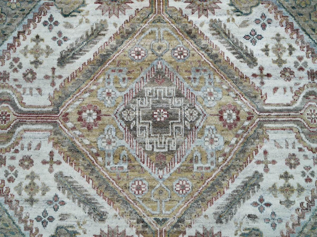 Shiraz Tribal & Geometric hand-knotted wool rug in Ivory, 8'10" x 11'10" — SKU O065856 (view 8)