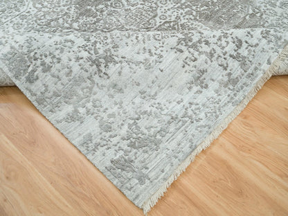 Transitional hand-knotted wool/silk rug in Gray, 8' x 10'2" — SKU O065872 (view 6)