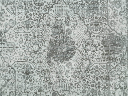 Transitional hand-knotted wool/silk rug in Gray, 9'11" x 14' — SKU O065874 (view 8)