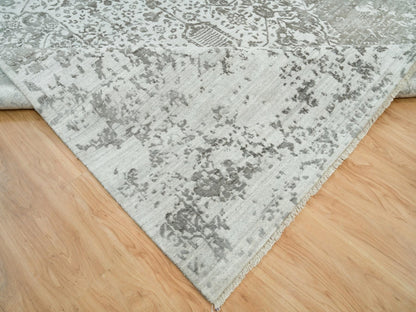 Transitional hand-knotted wool/silk rug in Gray, 12'1" x 17'10" — SKU O065875 (view 6)