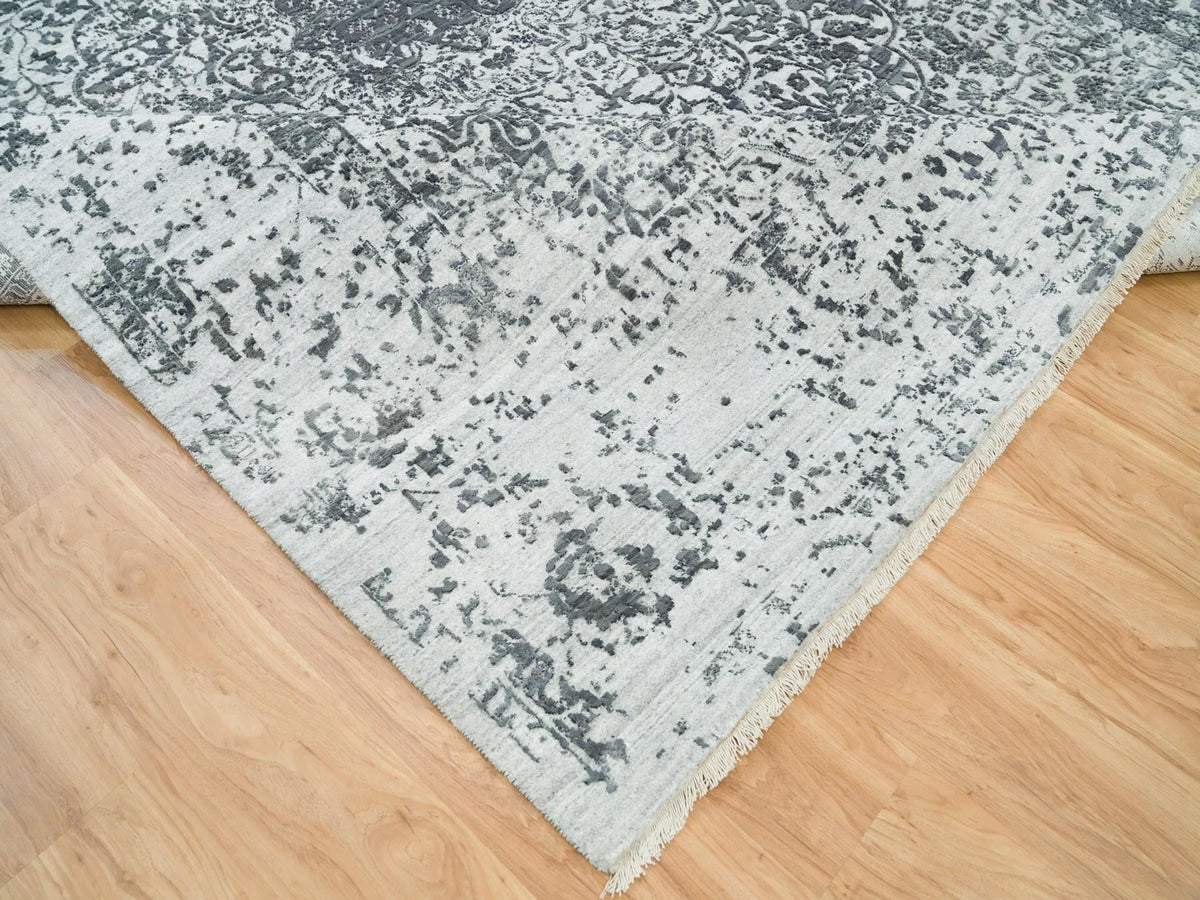 Transitional hand-knotted wool/silk rug in Gray, 9' x 12'2" — SKU O065876 (view 6)