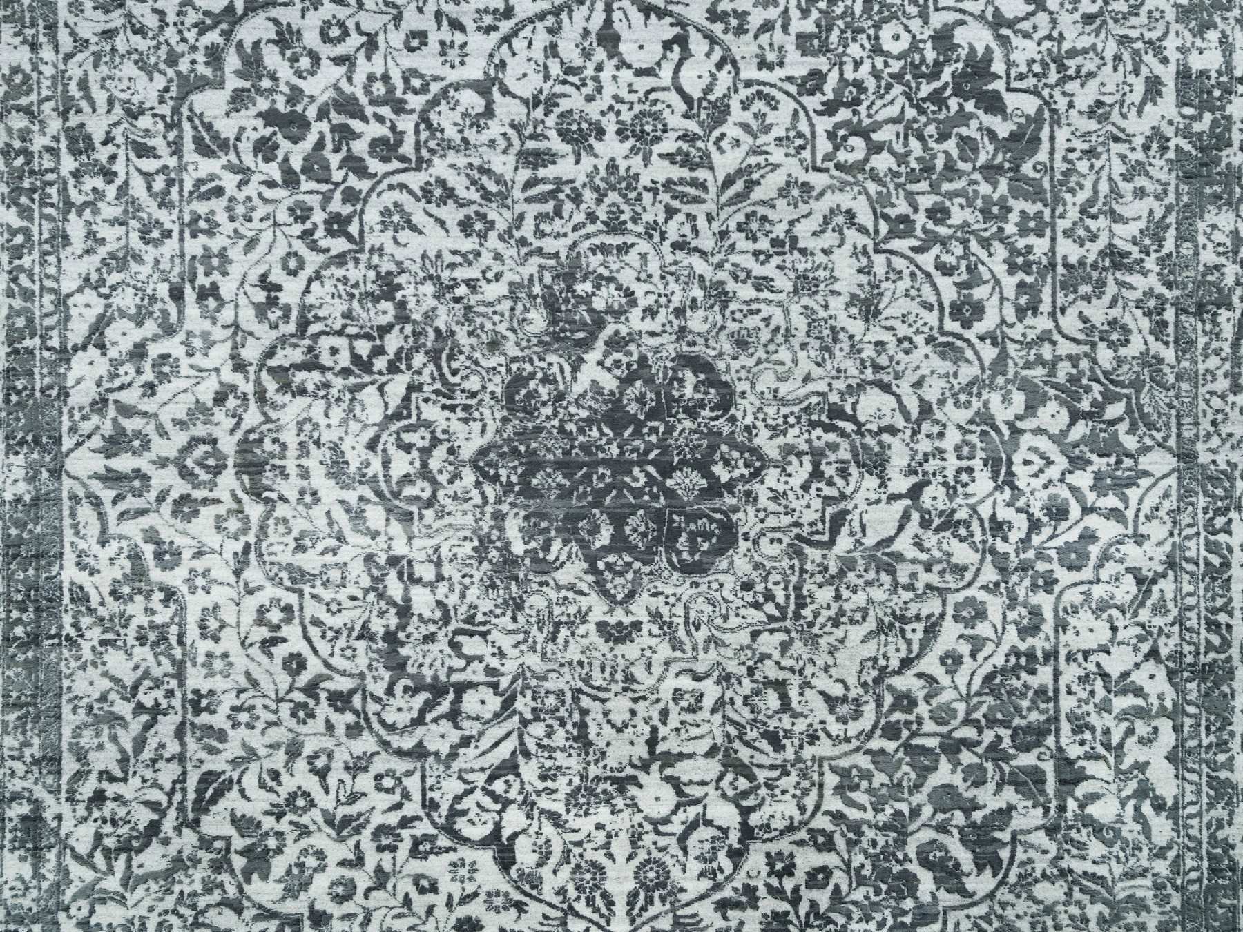 Transitional hand-knotted wool/silk rug in Gray, 9' x 12'2" — SKU O065876 (view 8)