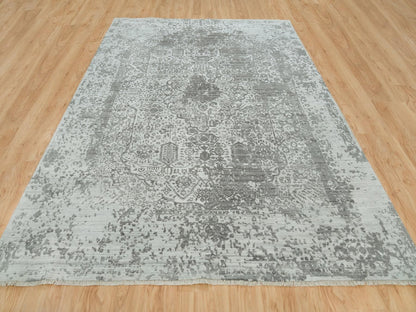 Transitional hand-knotted wool/silk rug in Gray, 8'11" x 12'1" — SKU O065877 (view 2)