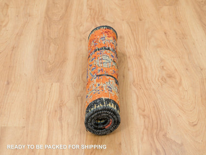 Transitional hand-knotted wool rug in Orange, 2'2" x 3'1" — SKU O065918 (view 6)
