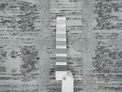 Modern / Contemporary hand-knotted wool runner in Gray, 2'7" x 25'6" — SKU O065956 (view 4)