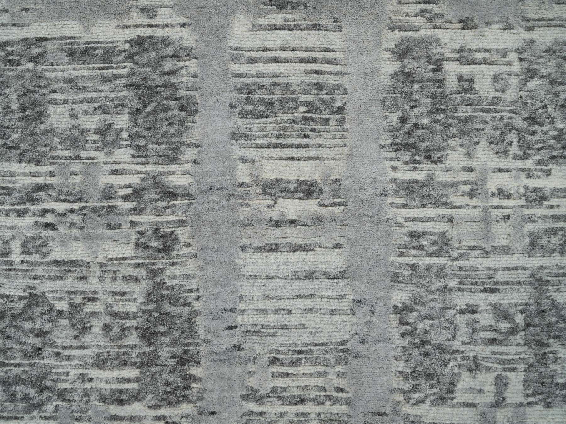 Modern / Contemporary hand-knotted wool runner in Gray, 2'7" x 25'6" — SKU O065956 (view 5)