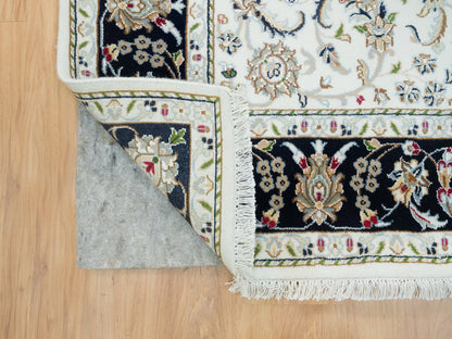 Nain Fine Oriental hand-knotted wool rug in Ivory & Blue, 5' x 7' — SKU O065972 (view 3)