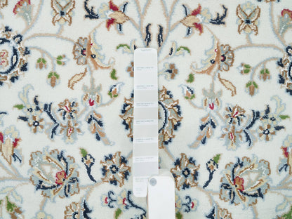Nain Fine Oriental hand-knotted wool rug in Ivory & Blue, 5' x 7' — SKU O065972 (view 4)