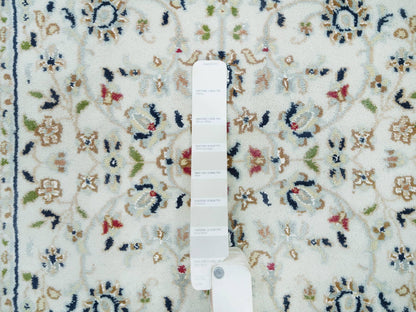 Ivory 2'8" x 16'7" Fine Oriental Hand knotted Wool Rug - Sku: O065993