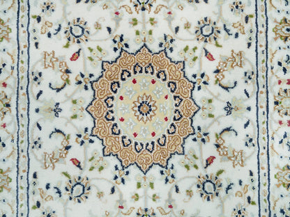 Nain Fine Oriental hand-knotted wool runner in Ivory, 2'8" x 16'7" — SKU O065993 (view 5)