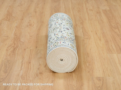 Ivory 2'8" x 16'7" Fine Oriental Hand knotted Wool Rug - Sku: O065993