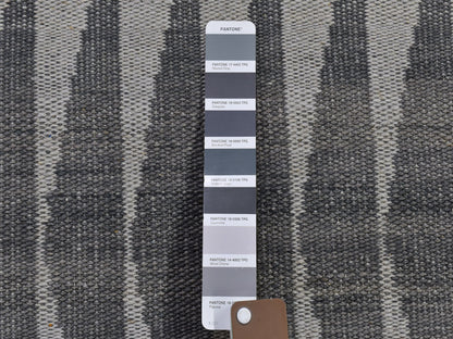 Grey 4'0" x 5'10" Flatweave / Kilim Hand woven Wool Rug - Sku: O066079